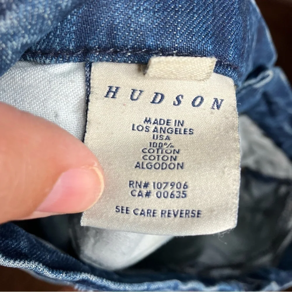 Hudson distressed cuffed denim shorts‎ size 27